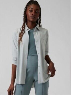 Athleta Urbanite Button Down Shirt